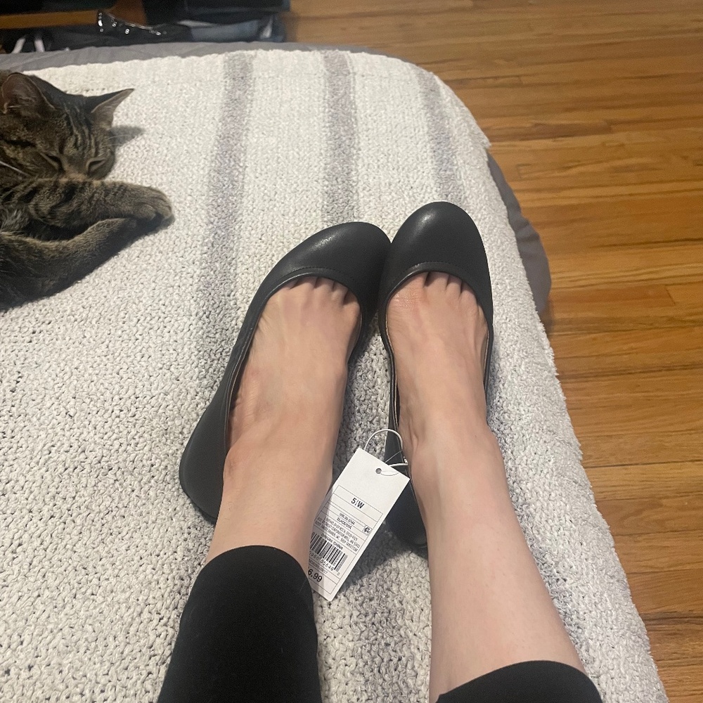 Women’s black Mossimo ballet flats